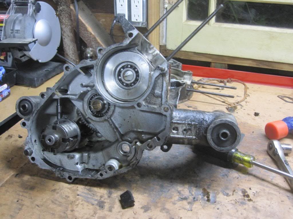 Modern Vespa 1976 Vespa Primavera 125 ET3 Engine Rebuild